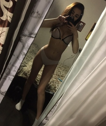 Анкета проститутки Фекла - Фото 1, Нефтеюганск, 19 лет, №14931